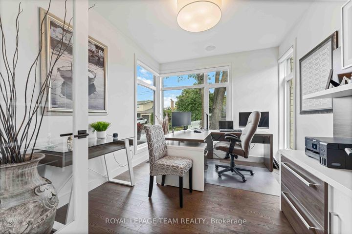 Photo 13 at 1546 Claymor Avenue, Nepean (Carleton Heights), Ottawa