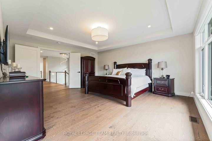 Photo 18 at 1546 Claymor Avenue, Nepean (Carleton Heights), Ottawa