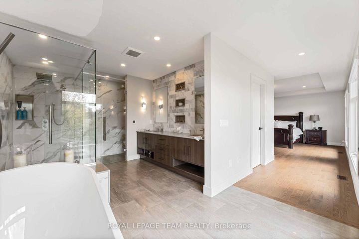 Photo 20 at 1546 Claymor Avenue, Nepean (Carleton Heights), Ottawa