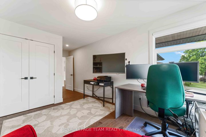 Photo 27 at 1546 Claymor Avenue, Nepean (Carleton Heights), Ottawa