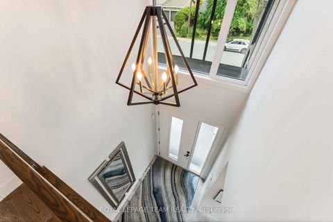 Photo 16 at 1546 Claymor Avenue, Nepean (Carleton Heights), Ottawa