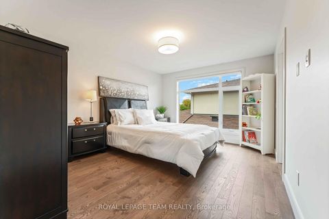 Photo 21 at 1546 Claymor Avenue, Nepean (Carleton Heights), Ottawa