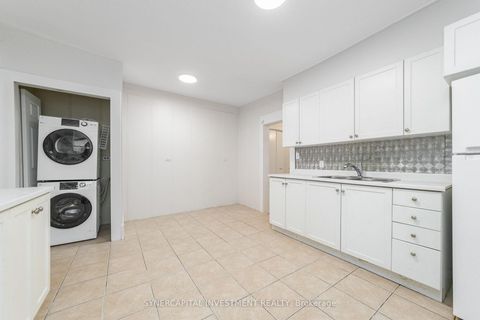 Photo 7 at 466 MACLAREN Street, Ottawa Centre, Ottawa