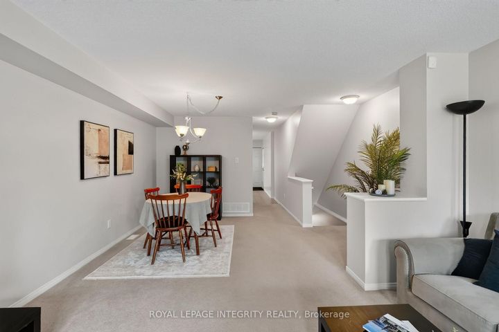Photo 11 at 795 Longfields Drive, Nepean (Longfields), Ottawa