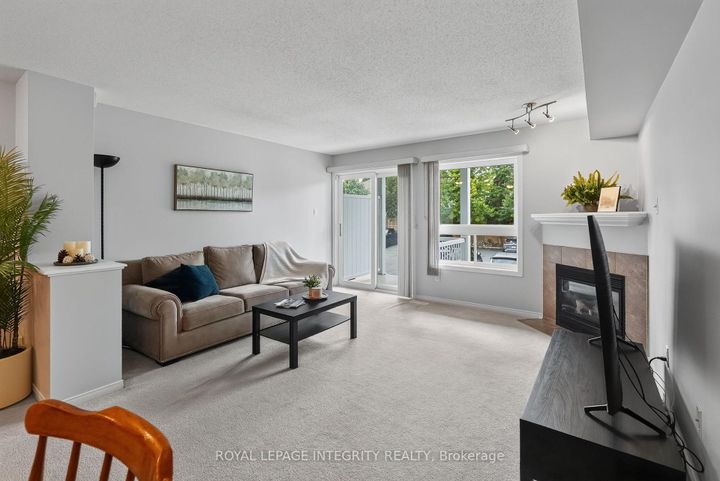 Photo 12 at 795 Longfields Drive, Nepean (Longfields), Ottawa