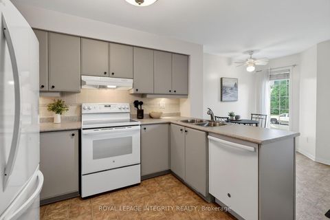 Photo 8 at 795 Longfields Drive, Nepean (Longfields), Ottawa