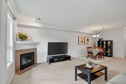 Photo 13 at 795 Longfields Drive, Nepean (Longfields), Ottawa