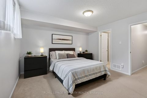 Photo 16 at 795 Longfields Drive, Nepean (Longfields), Ottawa