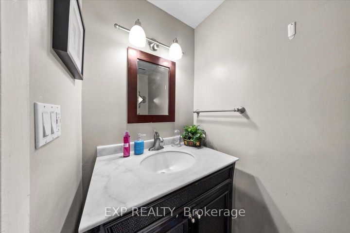 Photo 7 at 66 Tedwyn Drive, Nepean (Pheasant Run), Ottawa
