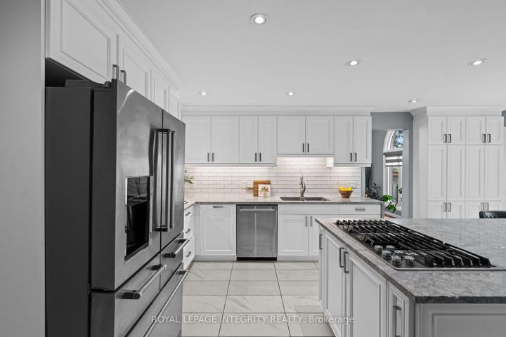 Photo 4 at 3 Nakota Way, Nepean (Longfields), Ottawa