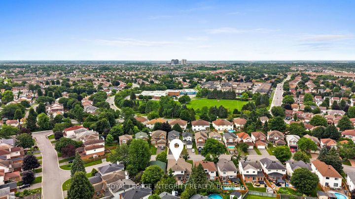 Photo 39 at 3 Nakota Way, Nepean (Longfields), Ottawa