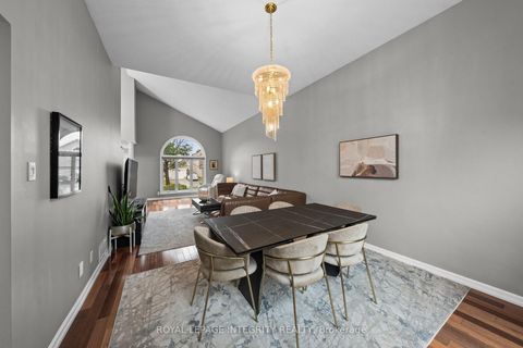 Photo 9 at 3 Nakota Way, Nepean (Longfields), Ottawa