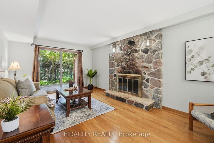Photo 16 at 45 Cortleigh Drive, Nepean (Hearts Desire), Ottawa