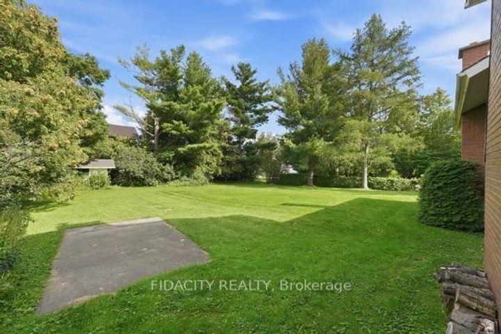 Photo 38 at 45 Cortleigh Drive, Nepean (Hearts Desire), Ottawa