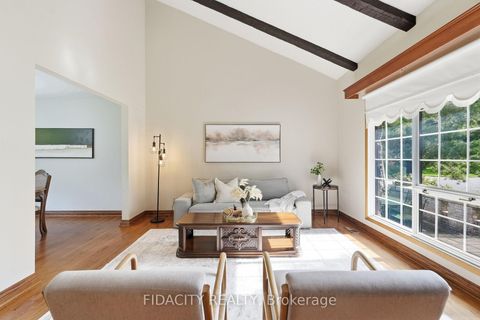 Photo 9 at 45 Cortleigh Drive, Nepean (Hearts Desire), Ottawa