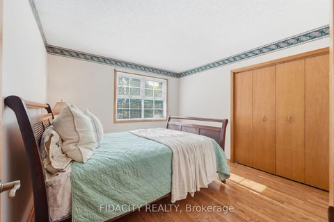 Photo 24 at 45 Cortleigh Drive, Nepean (Hearts Desire), Ottawa
