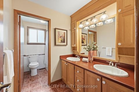 Photo 25 at 45 Cortleigh Drive, Nepean (Hearts Desire), Ottawa