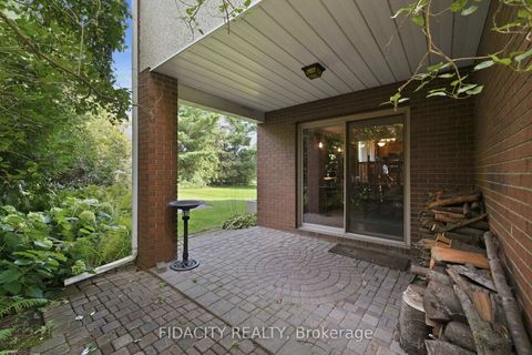 Photo 35 at 45 Cortleigh Drive, Nepean (Hearts Desire), Ottawa