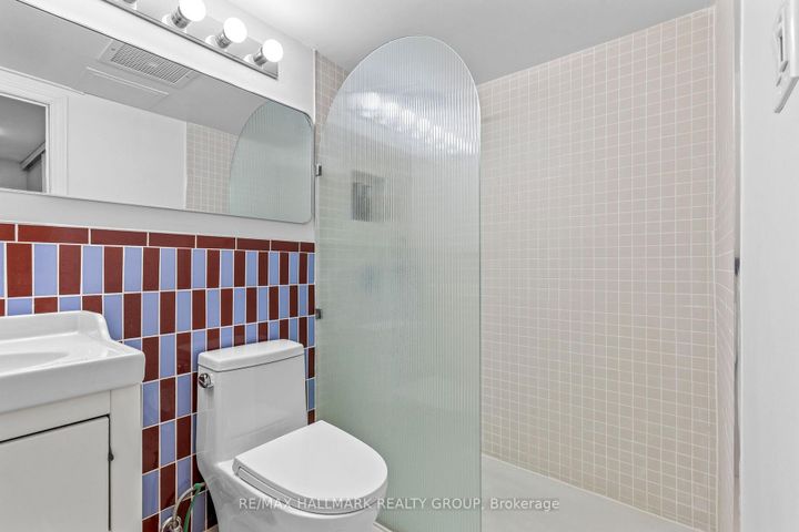 Photo 18 at 701 - 18 Nepean Street, Ottawa Centre, Ottawa