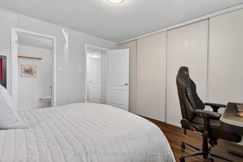 Photo 21 at 256 Cresthaven Drive, Nepean (Barrhaven East), Ottawa