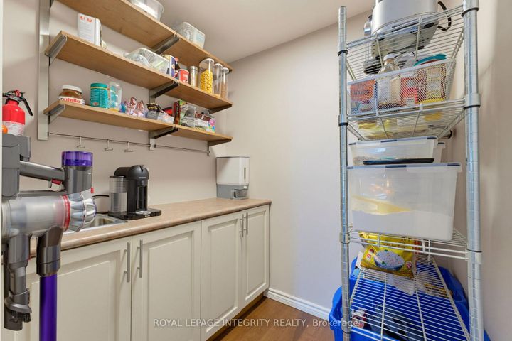 Photo 11 at 39 Ready Way, Nepean (Pheasant Run), Ottawa