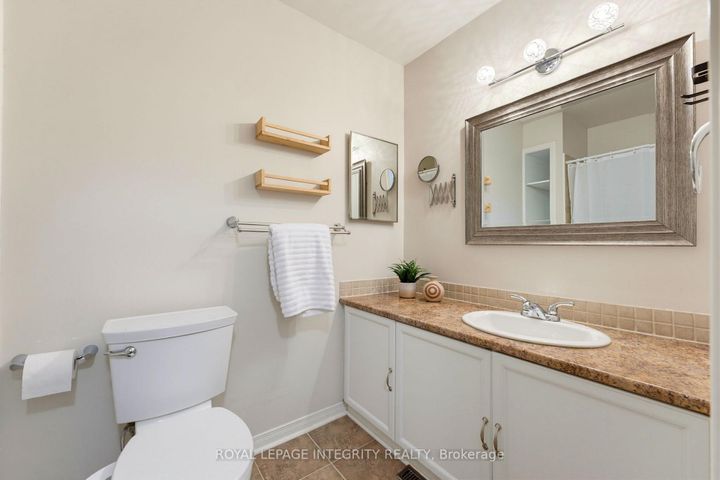 Photo 24 at 39 Ready Way, Nepean (Pheasant Run), Ottawa