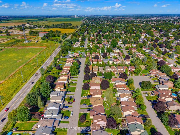 Photo 45 at 39 Ready Way, Nepean (Pheasant Run), Ottawa