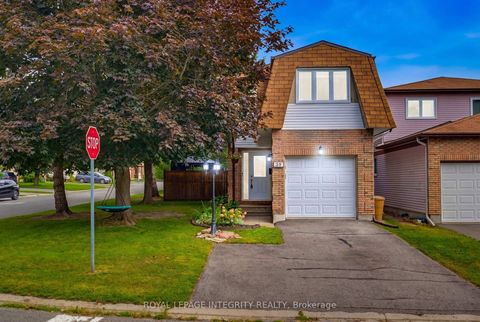 Photo 0 at 39 Ready Way, Nepean (Pheasant Run), Ottawa