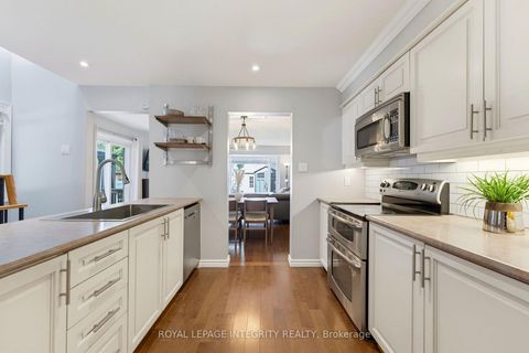Photo 8 at 39 Ready Way, Nepean (Pheasant Run), Ottawa