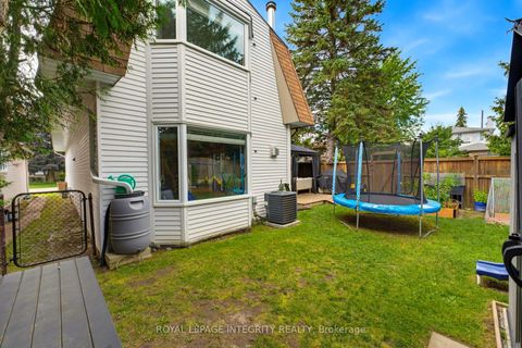 Photo 37 at 39 Ready Way, Nepean (Pheasant Run), Ottawa