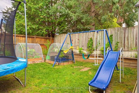 Photo 38 at 39 Ready Way, Nepean (Pheasant Run), Ottawa