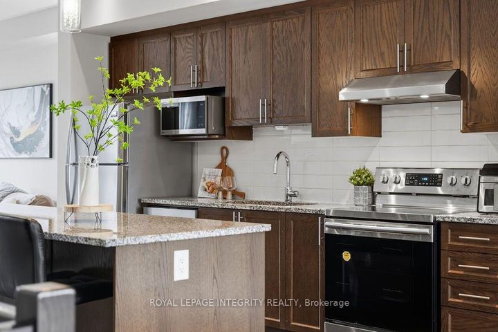 Photo 12 at 430 TRALEE Road, Nepean (Longfields), Ottawa