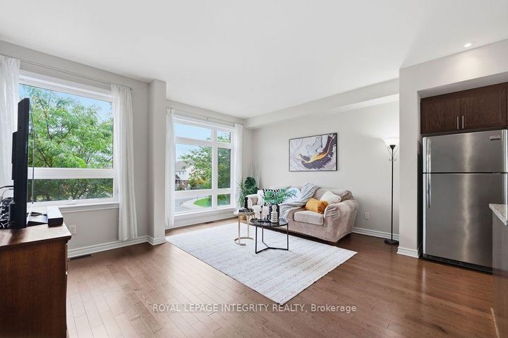 Photo 13 at 430 TRALEE Road, Nepean (Longfields), Ottawa