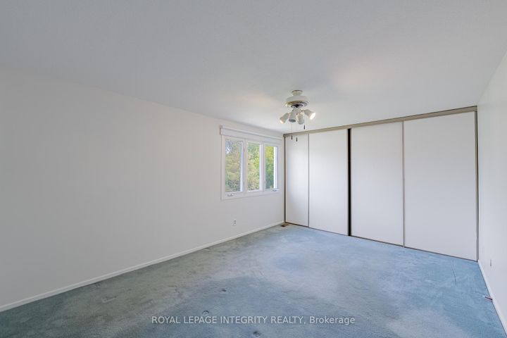 Photo 11 at 32C Benlea Drive, Nepean (Tanglewood), Ottawa