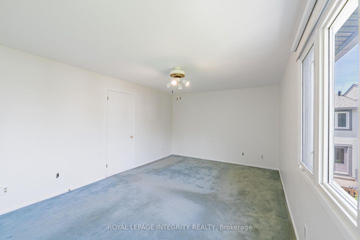 Photo 13 at 32C Benlea Drive, Nepean (Tanglewood), Ottawa