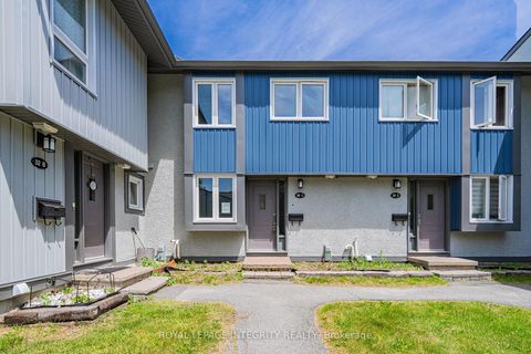 Photo 0 at 32C Benlea Drive, Nepean (Tanglewood), Ottawa