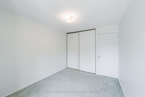 Photo 19 at 32C Benlea Drive, Nepean (Tanglewood), Ottawa