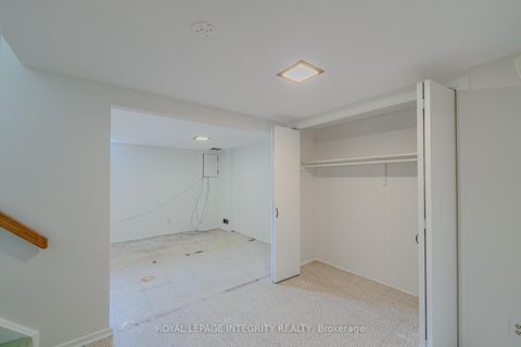 Photo 22 at 32C Benlea Drive, Nepean (Tanglewood), Ottawa