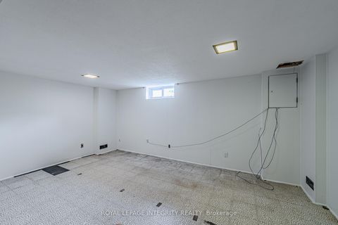 Photo 23 at 32C Benlea Drive, Nepean (Tanglewood), Ottawa