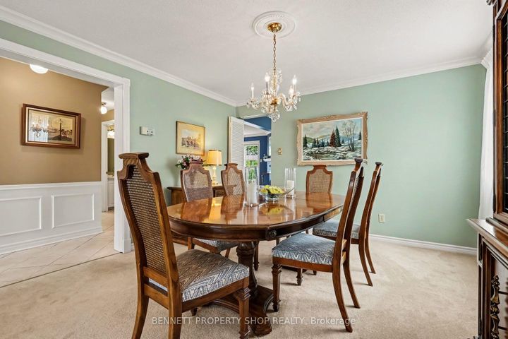 Photo 6 at 44 Farm Gate Crescent, Nepean (Borden Farm/Stewart Farm/Carleton Heights/Parkwood Hills), Ottawa