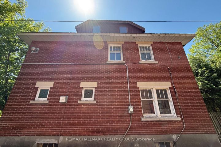 Photo 2 at 142 Clarendon Avenue, Ottawa West, Ottawa