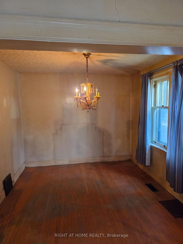 Photo 3 at 88 Lees Avenue, Ottawa East, Ottawa