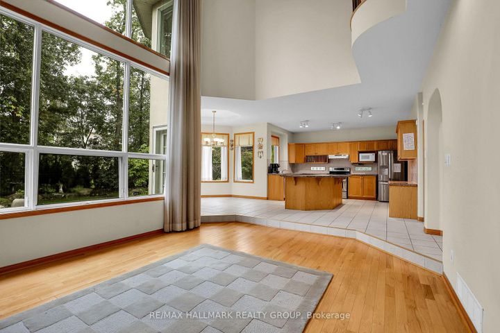 Photo 2 at 11 Riverstone Drive, Nepean (Stonebridge), Ottawa