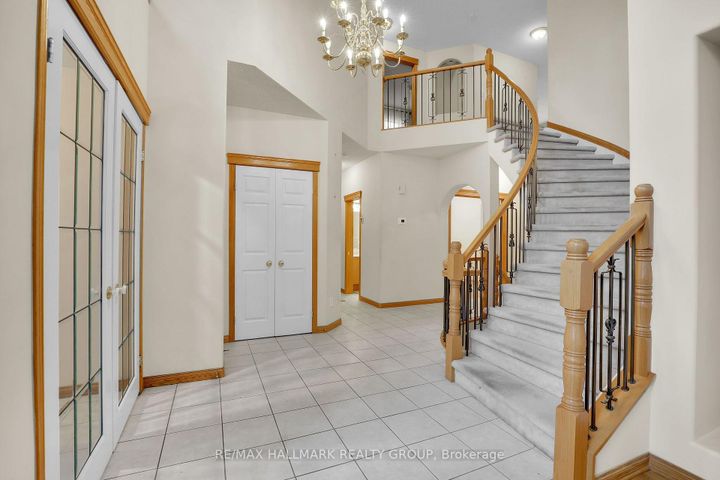 Photo 7 at 11 Riverstone Drive, Nepean (Stonebridge), Ottawa