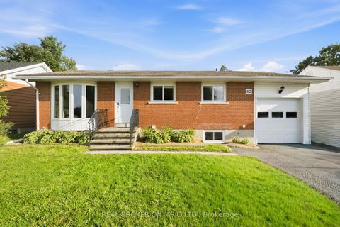 Photo 0 at 82 Meadowlands Drive W, Nepean (Meadowlands/Crestview), Ottawa