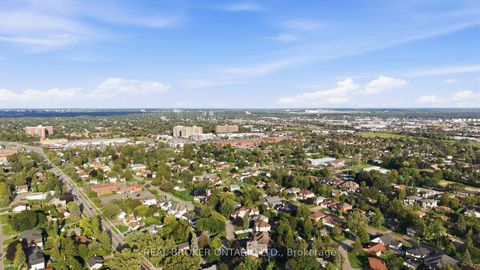 Photo 49 at 82 Meadowlands Drive W, Nepean (Meadowlands/Crestview), Ottawa