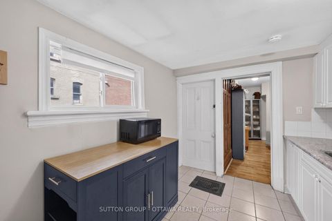 Photo 13 at 438 Lewis Street, Ottawa Centre, Ottawa