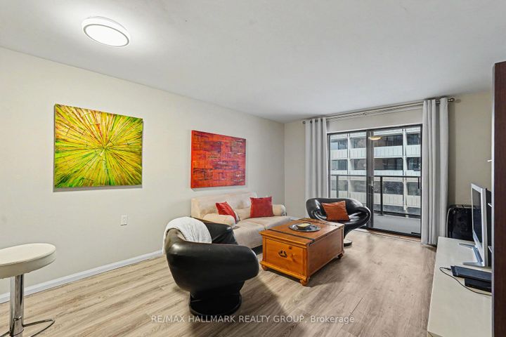 Photo 4 at 403 - 475 Laurier Avenue W, Ottawa Centre, Ottawa