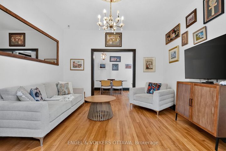 Photo 6 at 128 Second Avenue, Glebe, Ottawa