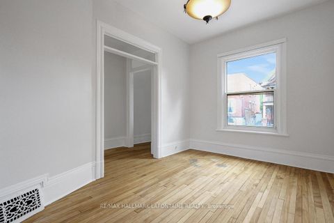 Photo 4 at 138 Concord Street S, Ottawa East, Ottawa